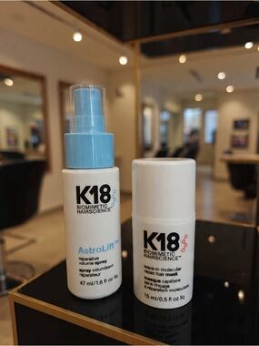 K18 Biomimetic HairScience AstroLift Repair Spray - White & Light Blue